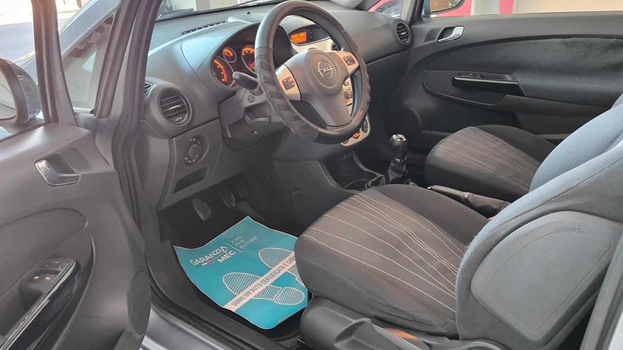 Opel Corsa 1.2 3 porte Sport