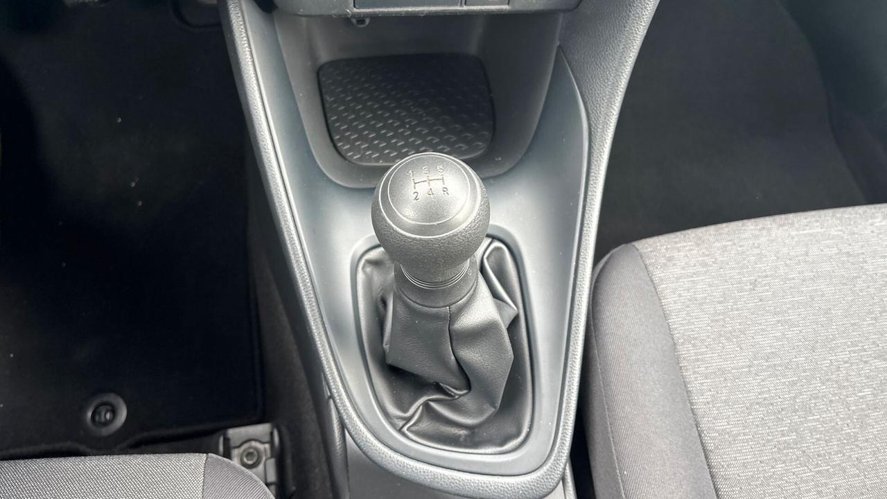 Toyota Yaris 1.0 5 porte Active