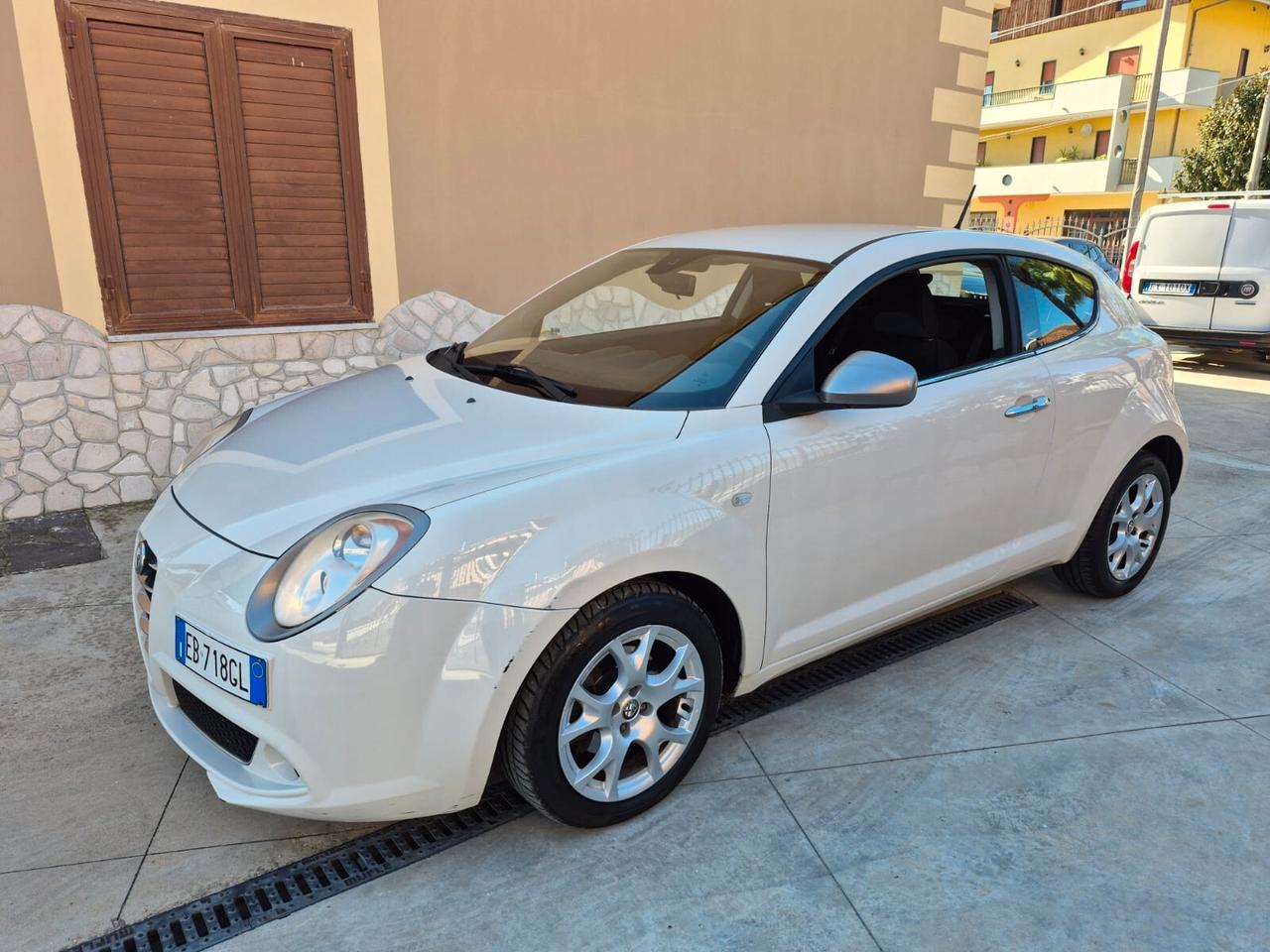 Alfa Romeo MiTo 1.3 JTDm-2 95 CV S&S Distinctive Sport Pack