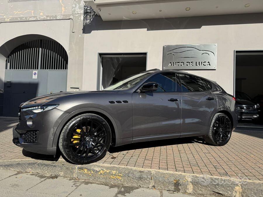 Maserati levante 3.0d 275 gransport certificata