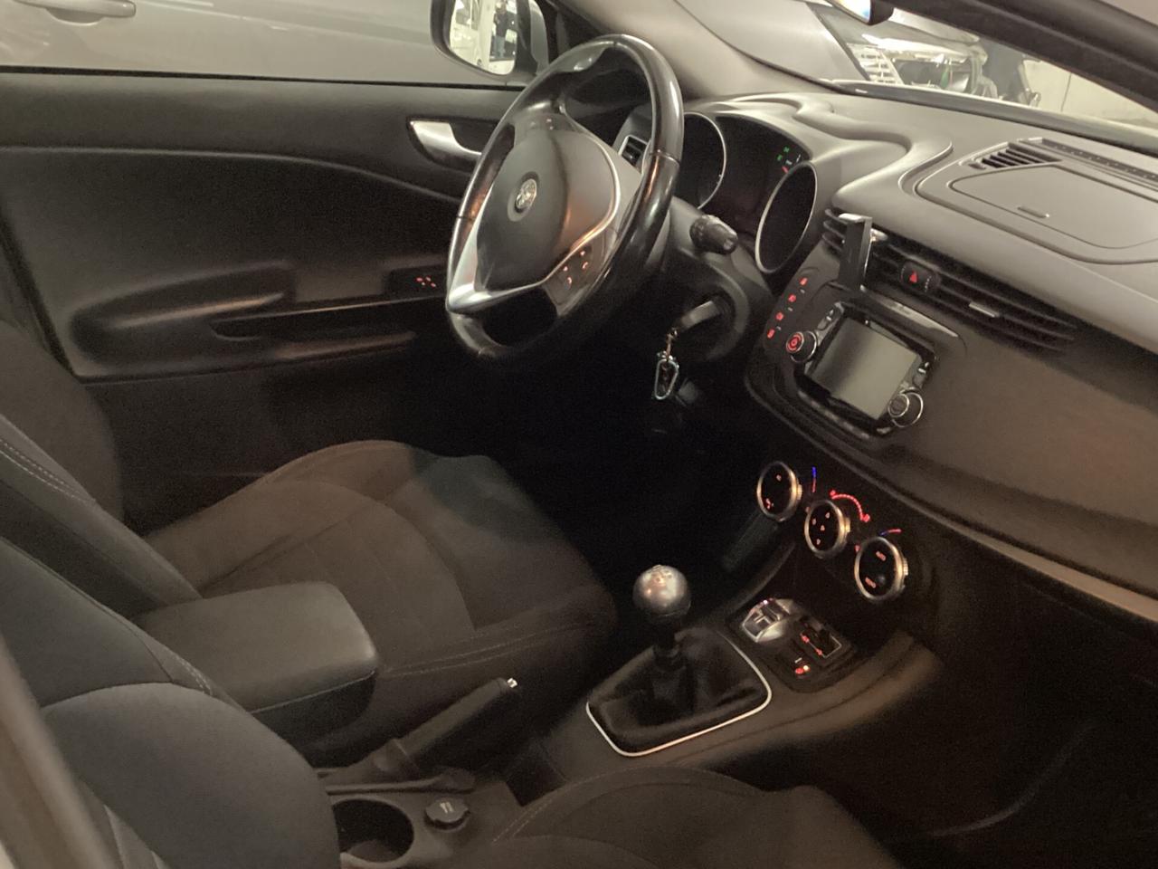 Alfa Romeo Giulietta 1.6 JTDm TCT 120 CV Super