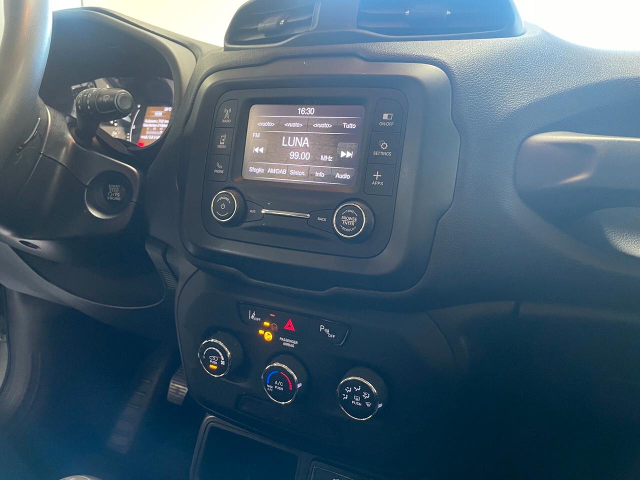 Jeep Renegade 1.6 Mjt 120 CV Longitude