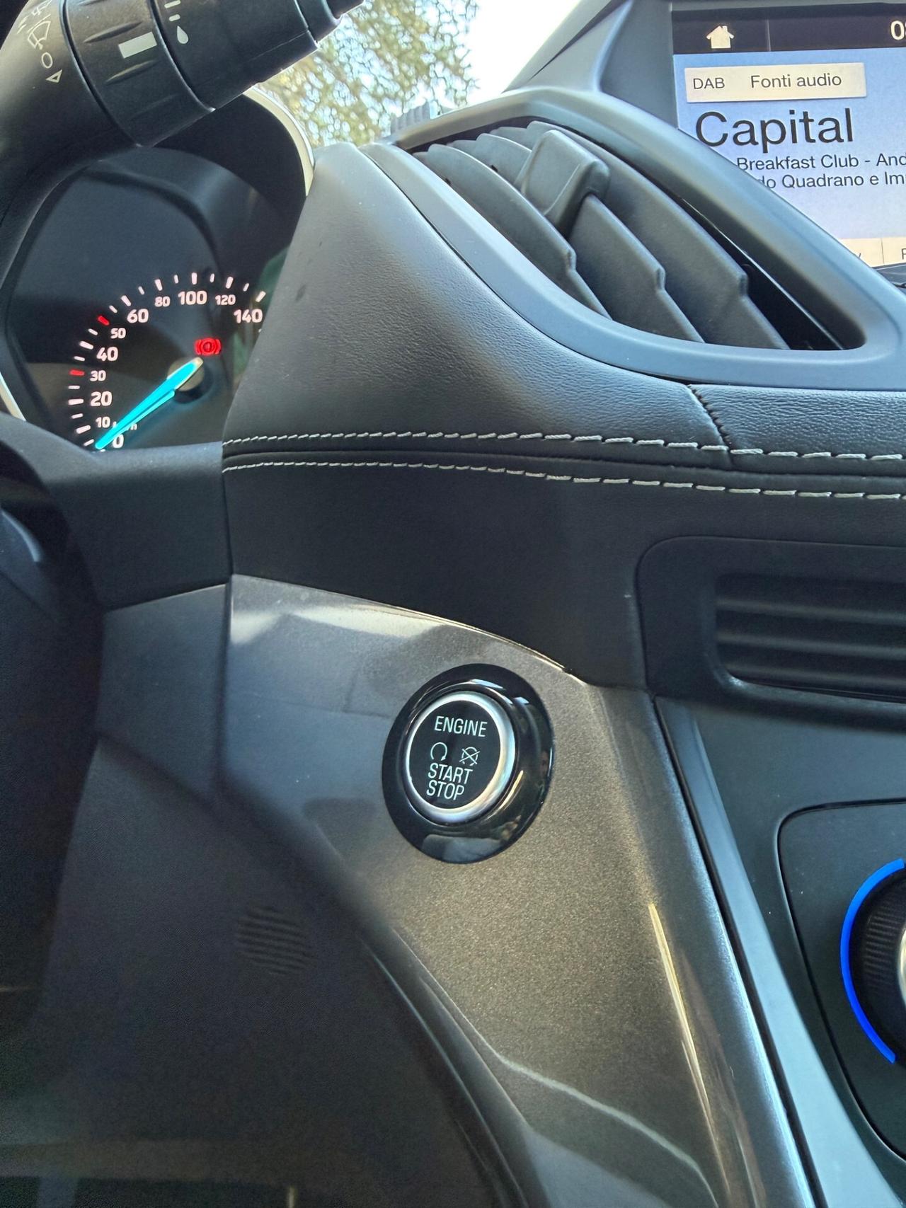 Ford Kuga 2.0 TDCI 150 CV S&S 4WD Powershift Vignale 2019