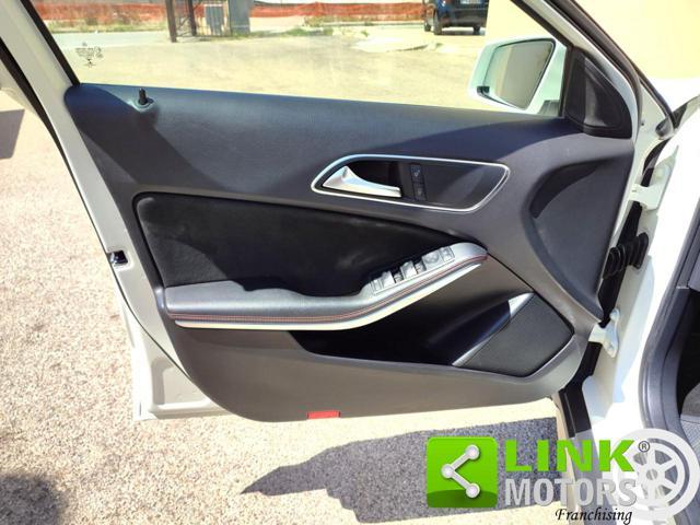 MERCEDES-BENZ GLA 220 CDI Automatic 4Matic AMG Line