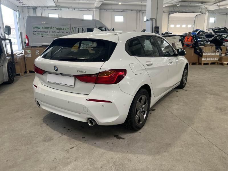 Bmw 118 118d 5p. Business Advantage