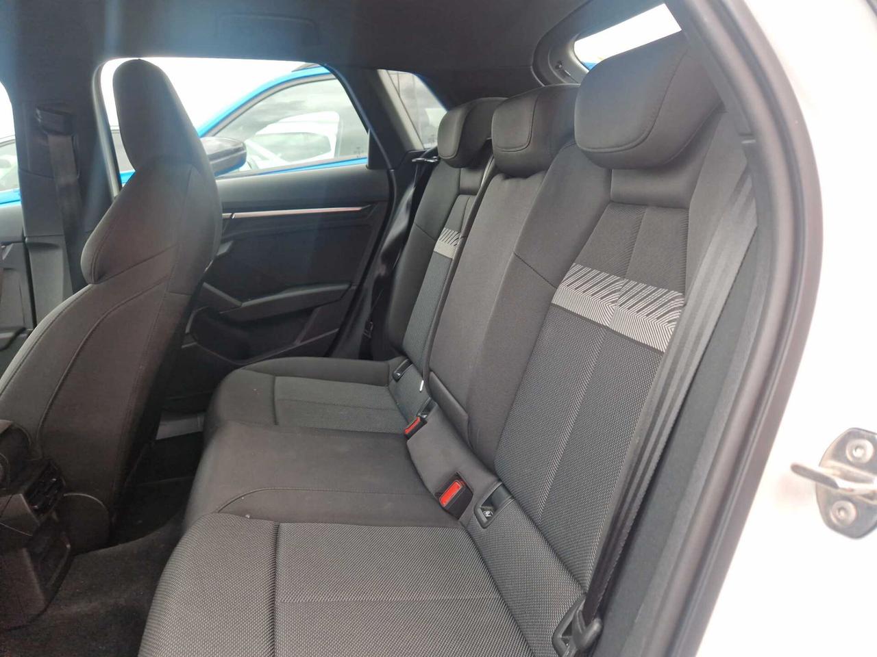 Audi A3 SPORTBACK 35 TDI S tronic S line edition FULL