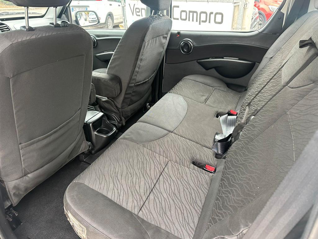 Mahindra Quanto 2.2 C8 4wd 5p.ti N1