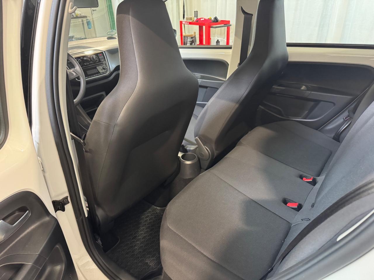 Volkswagen up! 1.0 5p. eco move up! BlueMotion Technology