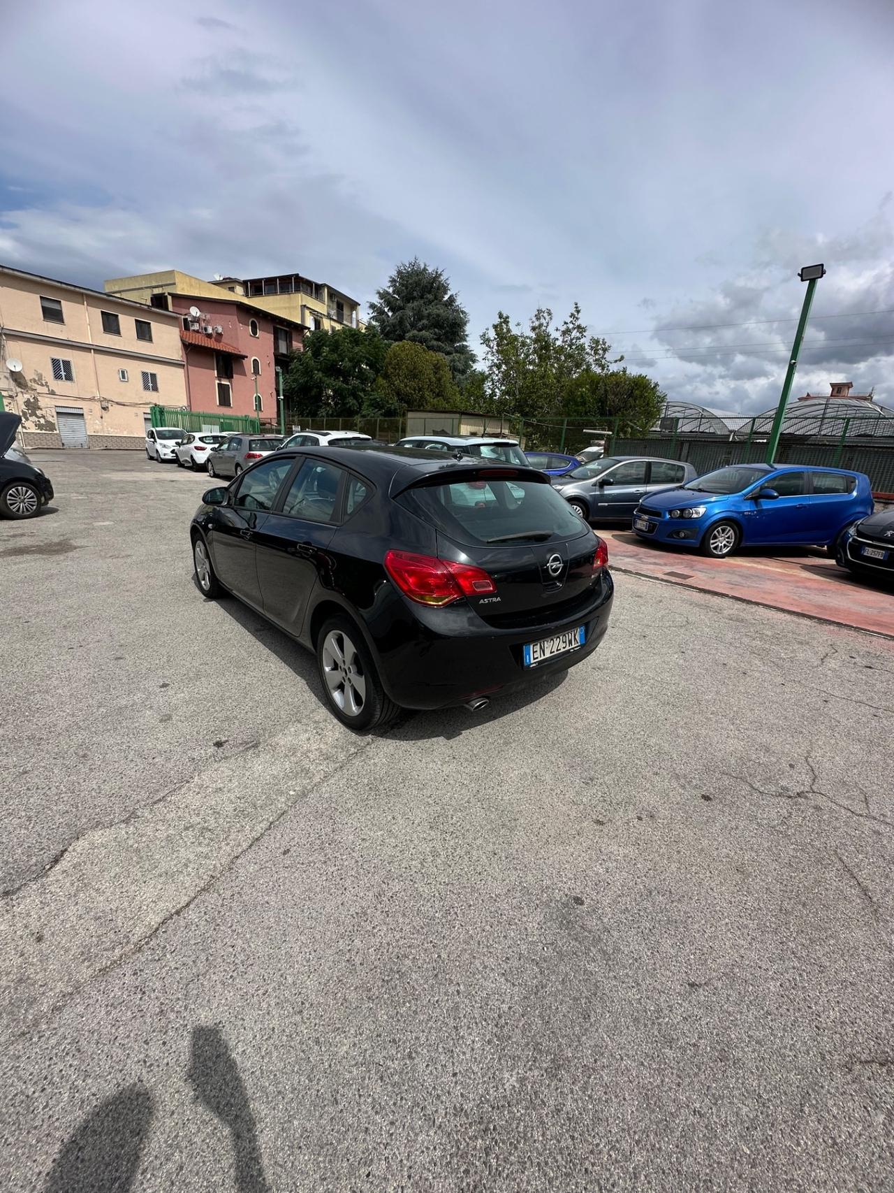 Opel Astra 1.4 Turbo 140CV 5 porte GPL Tech Cosmo