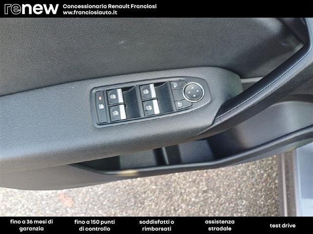 RENAULT Captur 1.6 E-TECH Plug-in Hybrid 160cv Intens Auto