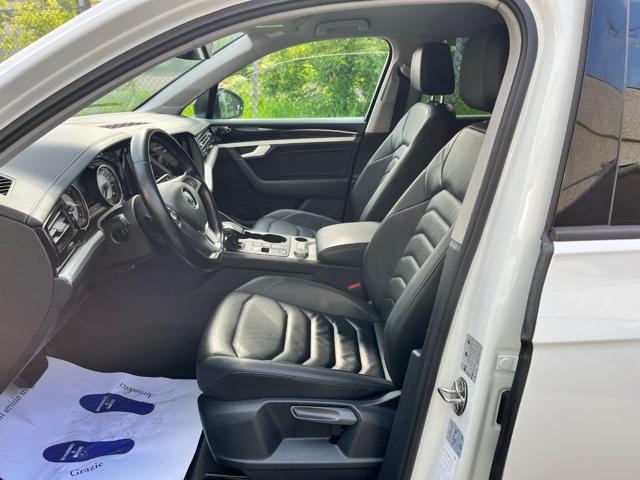 VOLKSWAGEN Touareg 3.0 V6 TDI SCR Black Style