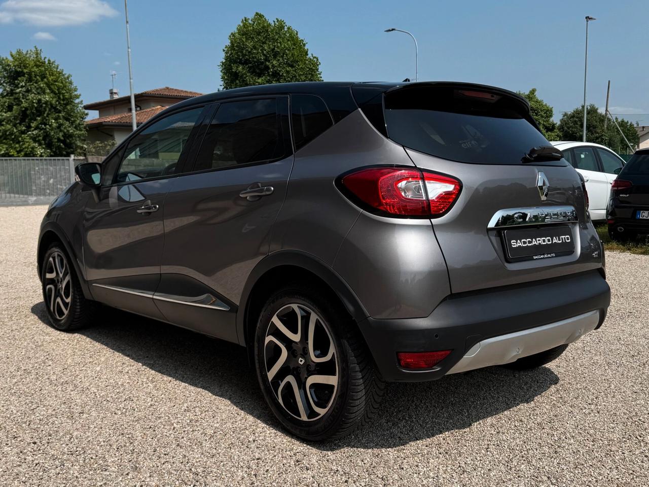 Renault Captur 1.5 dCi 90 CV Project Runway | DISTRIBUZIONE NUOVA