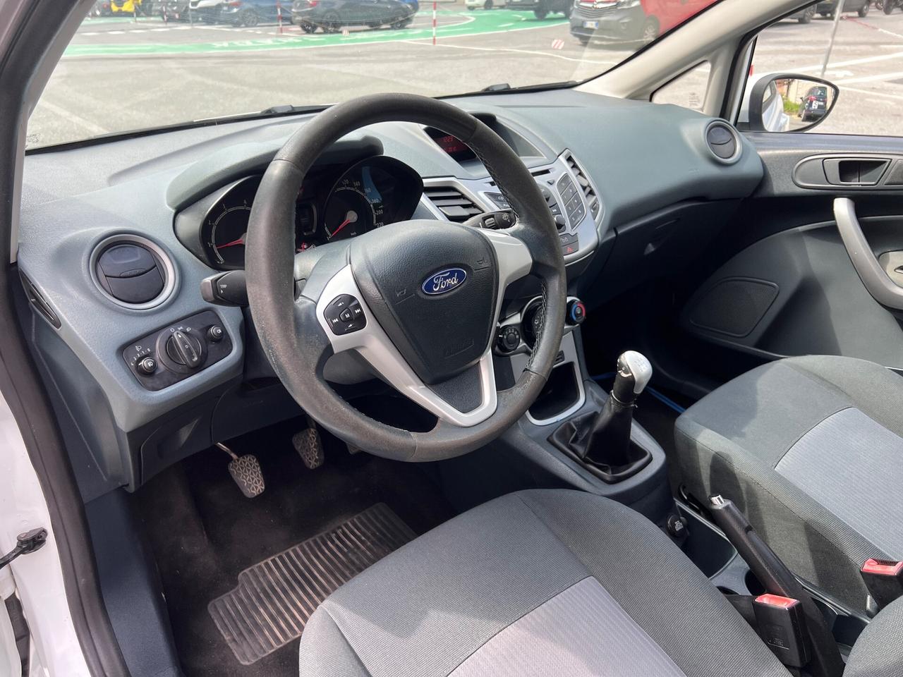Ford Fiesta 1.2 82CV 3 porte Titanium