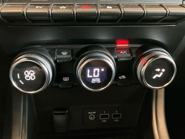 RENAULT Captur 1.6 E-Tech hybrid Intens 145cv auto
