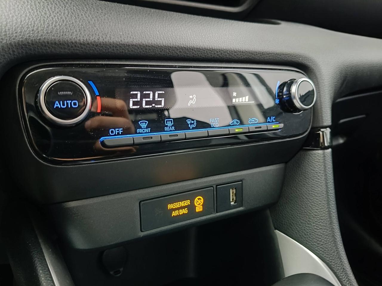 TOYOTA Yaris IV 2020 - Yaris 1.5h Trend