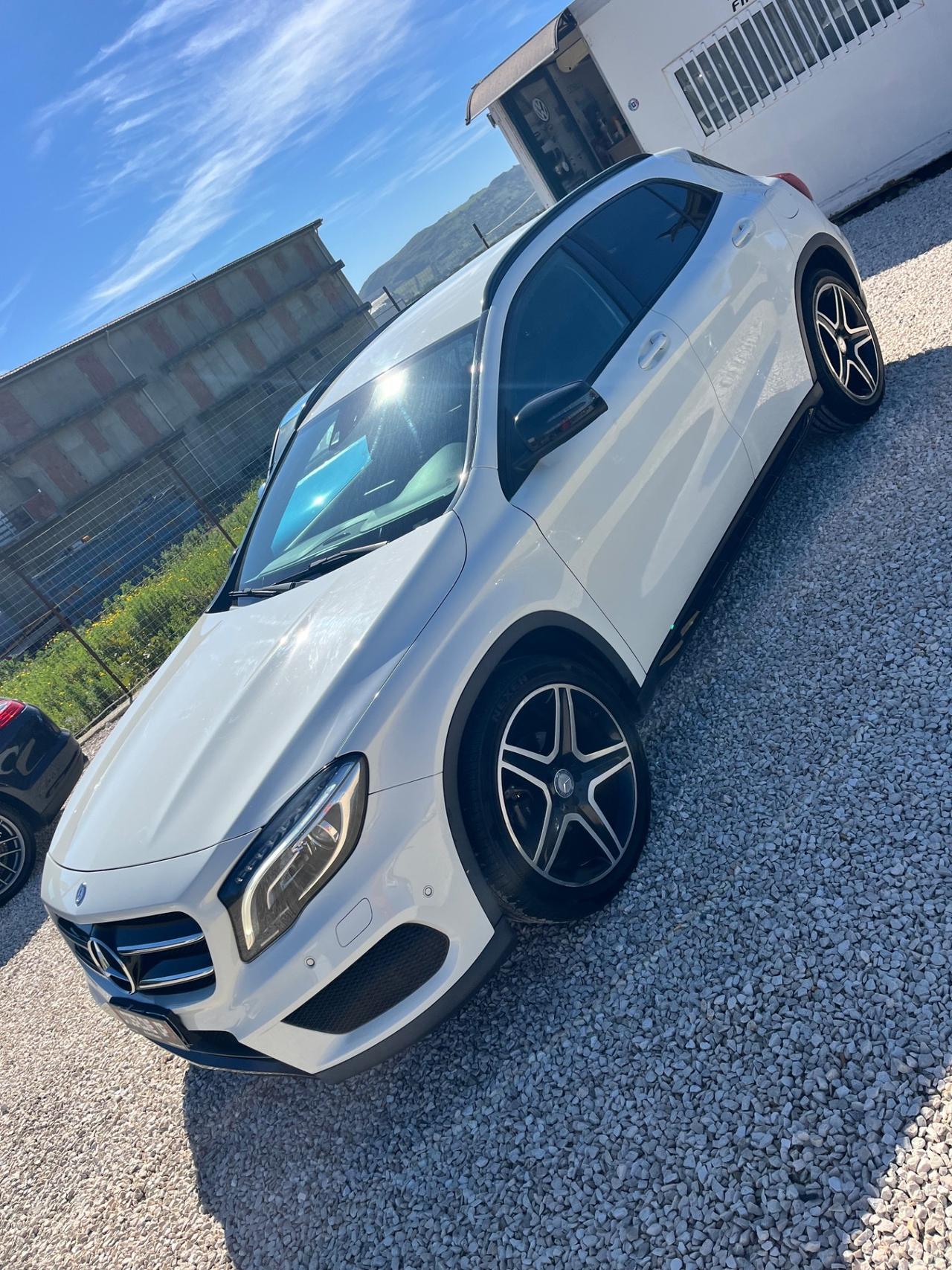 Mercedes-benz GLA 200 CDI Automatic 4Matic Premium