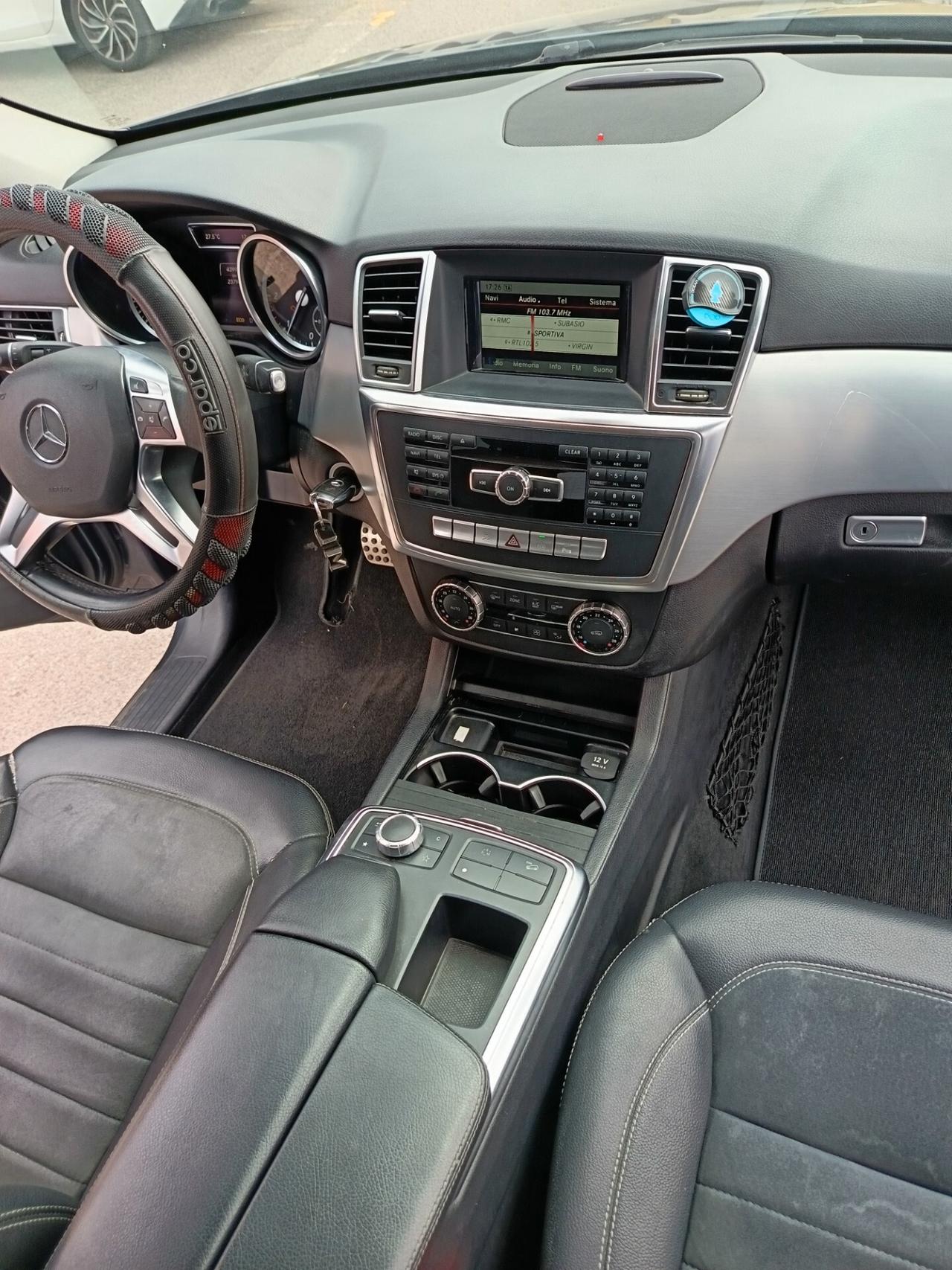 Mercedes-benz ML 250 350 BlueTEC 4Matic Sport