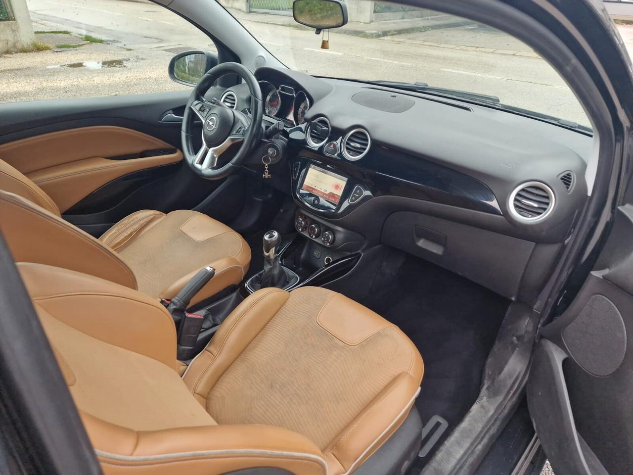 Opel Adam Rocks 1.2 70 CV Air