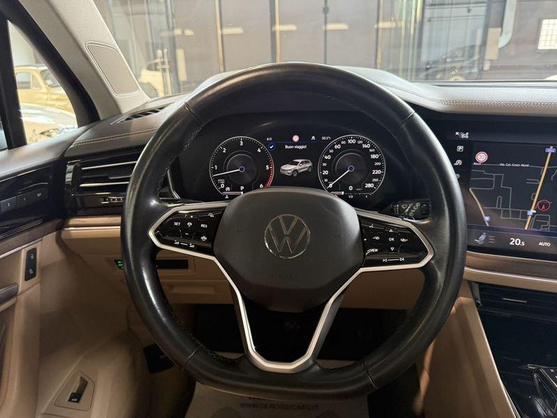 Volkswagen Touareg 3.0 V6 TDI SCR Atmosphere