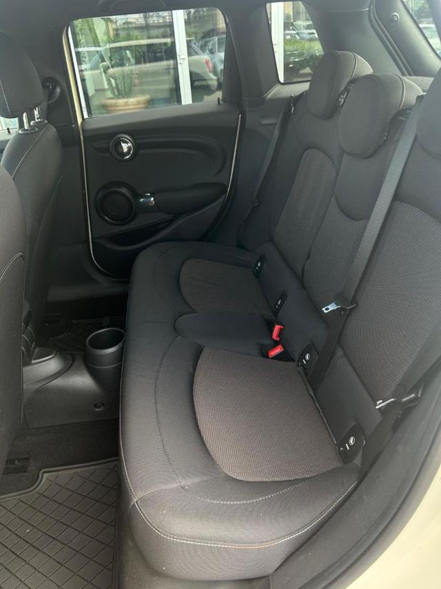 MINI One 1.5 One 75 CV 5 porte NEO PATENTATO