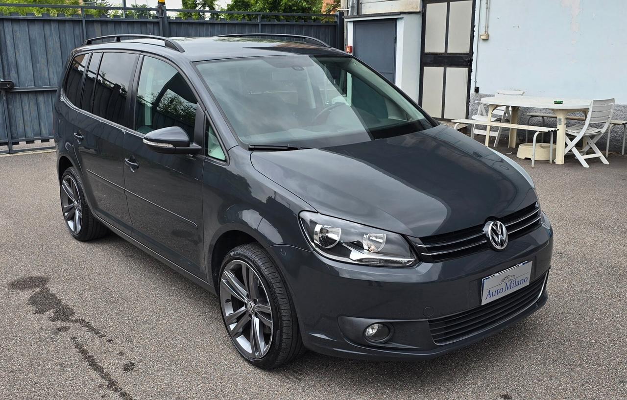 Volkswagen Touran 1.4 TSI Highline EcoFuel
