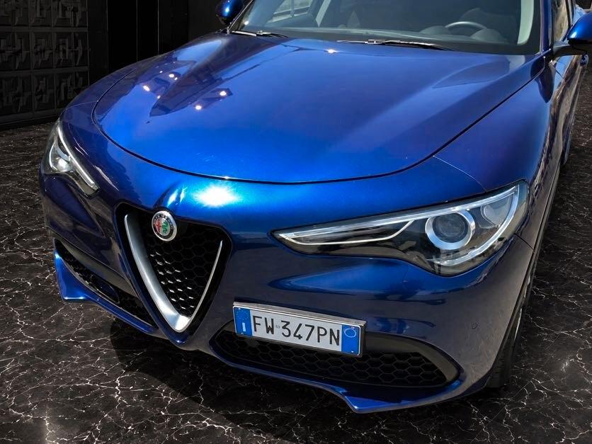 Alfa Romeo Stelvio 2.2 Turbodiesel 190 CV AT8 RWD Business