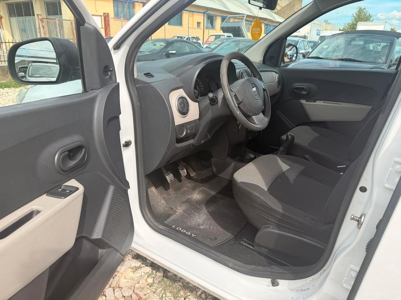 Dacia Lodgy 1.5 dCi 8V 90CV 7 posti Lauréate