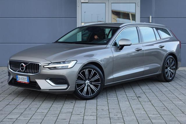 VOLVO V60 Cross Country D3 AWD Geartronic Inscription