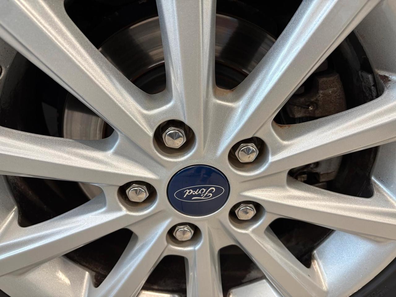 Ford C-Max 7 TITANIUM 1.5 TDCi 120 CV 6mt 7 posti