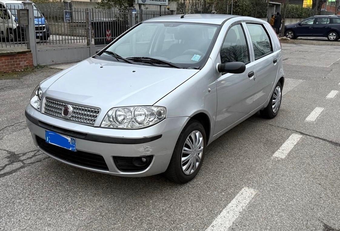 Fiat Punto Classic 1.2 metano 5 porte neopat.