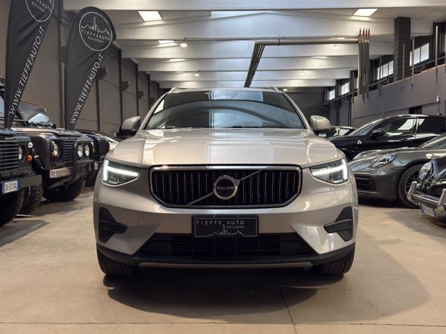 VOLVO XC40 B3 automatico Plus Bright