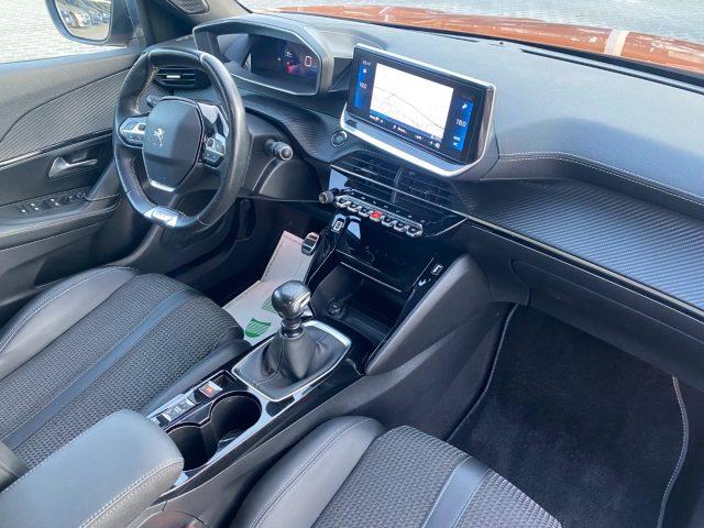 PEUGEOT 2008 PureTech 130 S&S GT Line
