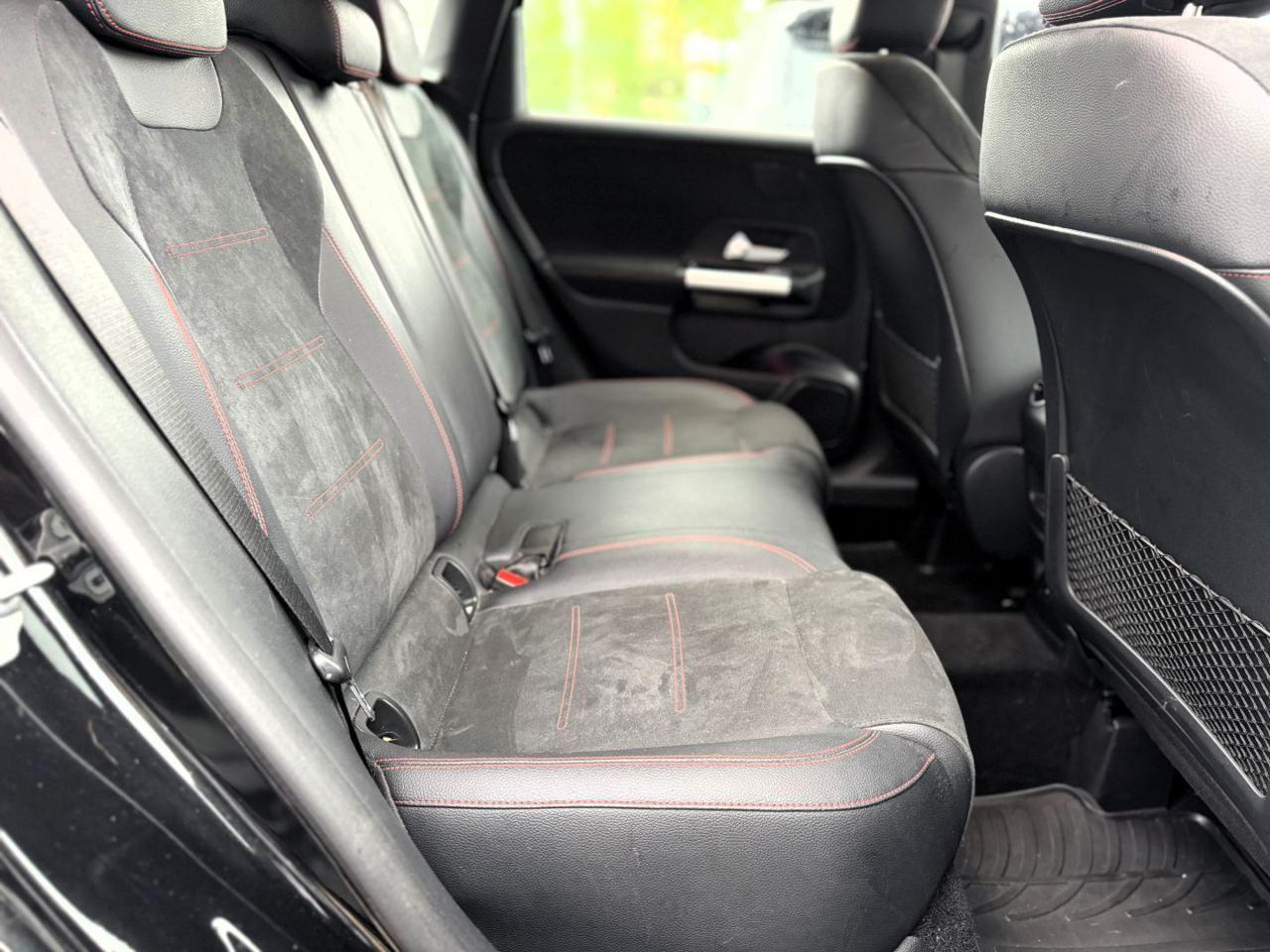 MERCEDES-BENZ B 180 Automatic AMG Line Premium CV 136 Garanzia Uff