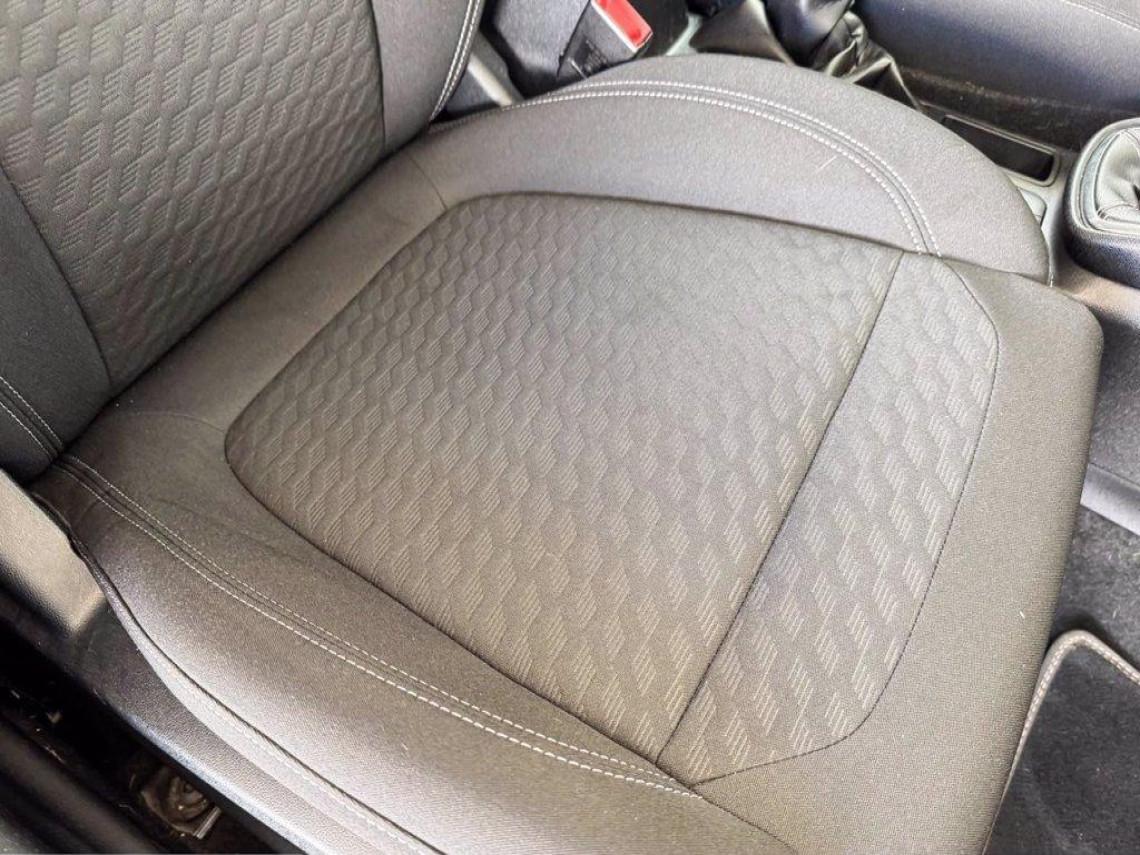 FORD Fiesta 5p 1 1 titanium 75cv