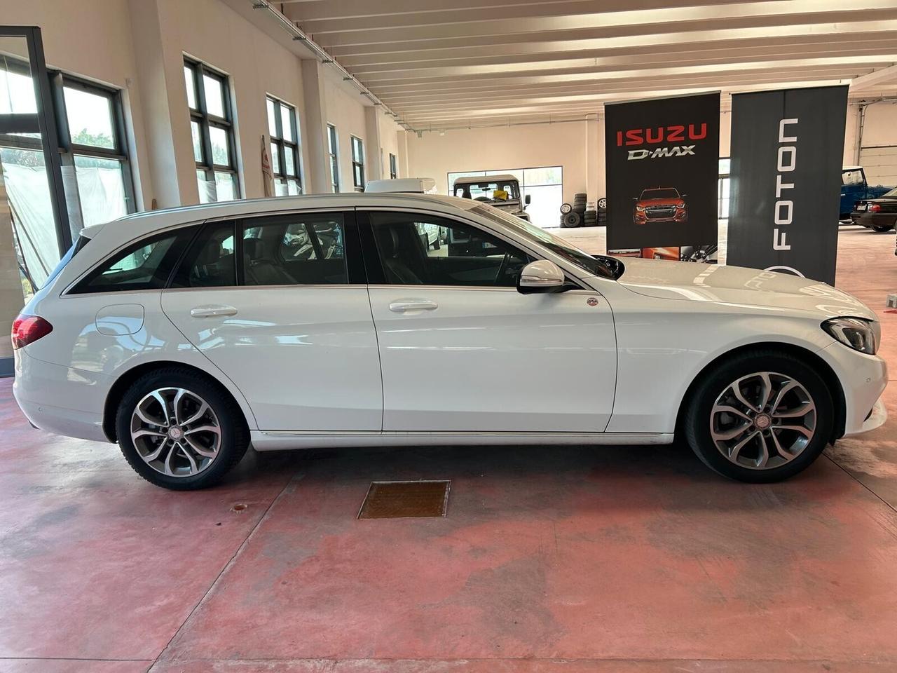 MERCEDES C200 serie 4 SW CAMBIO AUTOMATICO Diesel 1.6 CV 136 EURO6 X NEOPATENTATI Garanzia 12 mesi