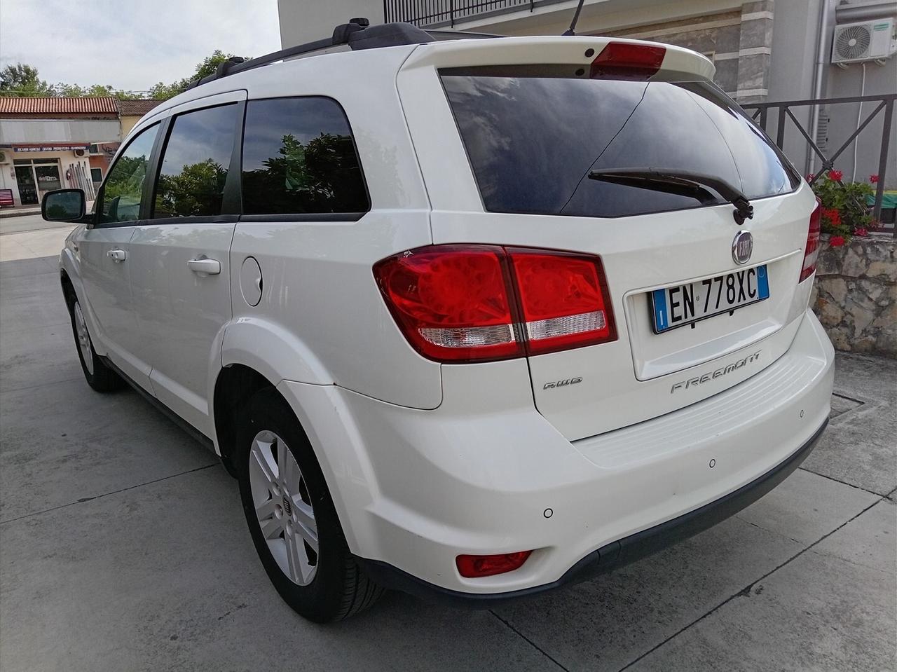 Fiat Freemont 2.0 Mjt 170 CV 4x4 cambio automatico 7 POSTI