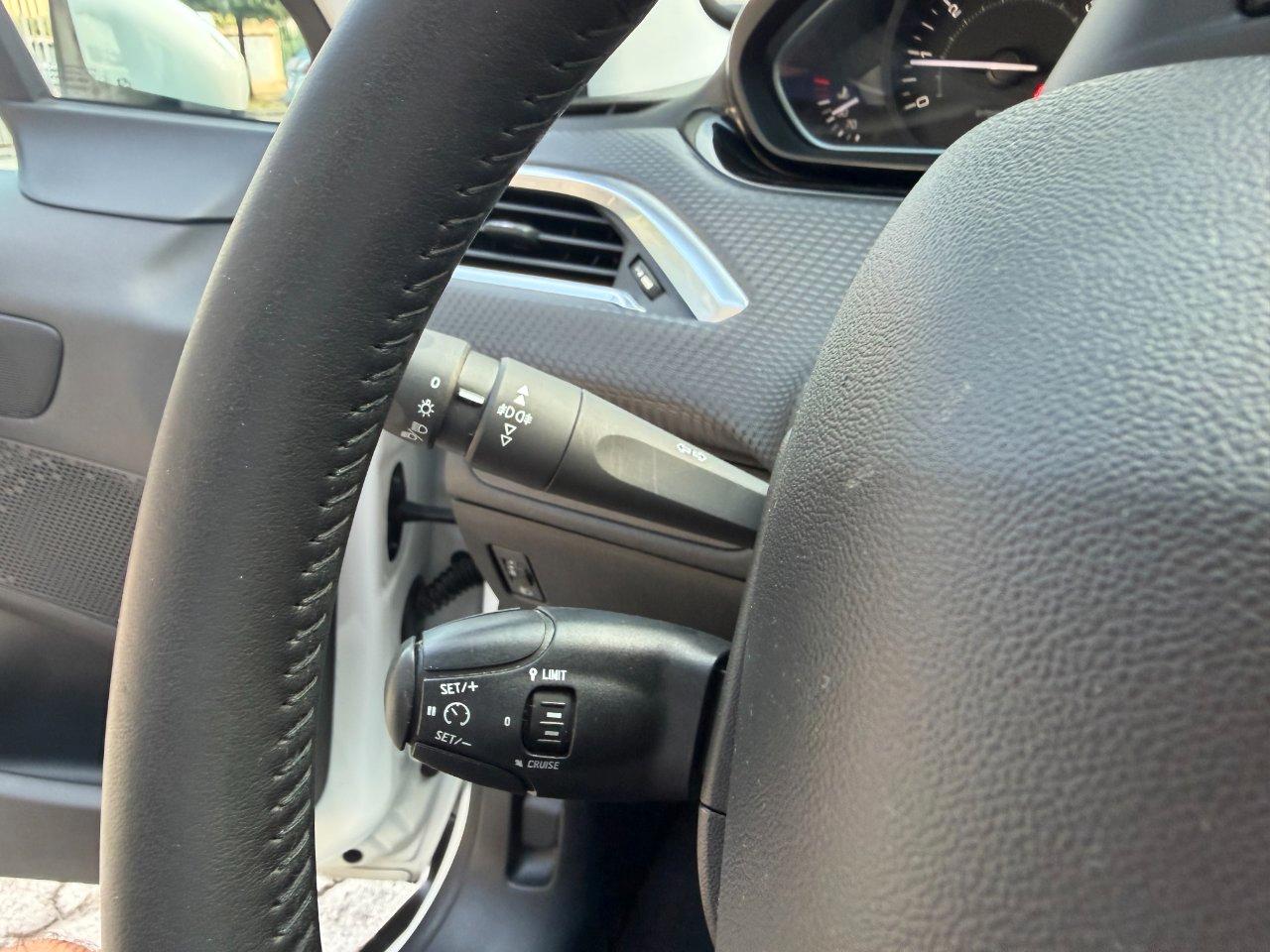 Peugeot 2008 2008 1.2 puretech Active 82cv PRONTA CONSEGNA