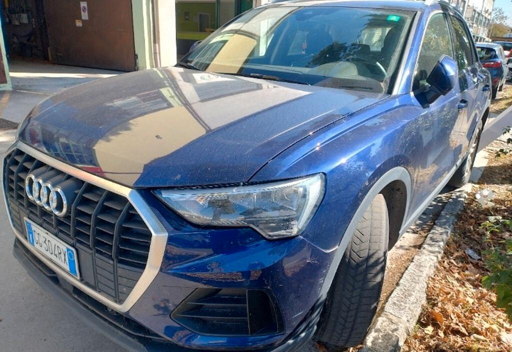 Audi Q3 35TDI 150CV S-TRONIC BUSINESS ( FARI LED - PDC NAVI MIRROR VIRTUAL COCKPIT )