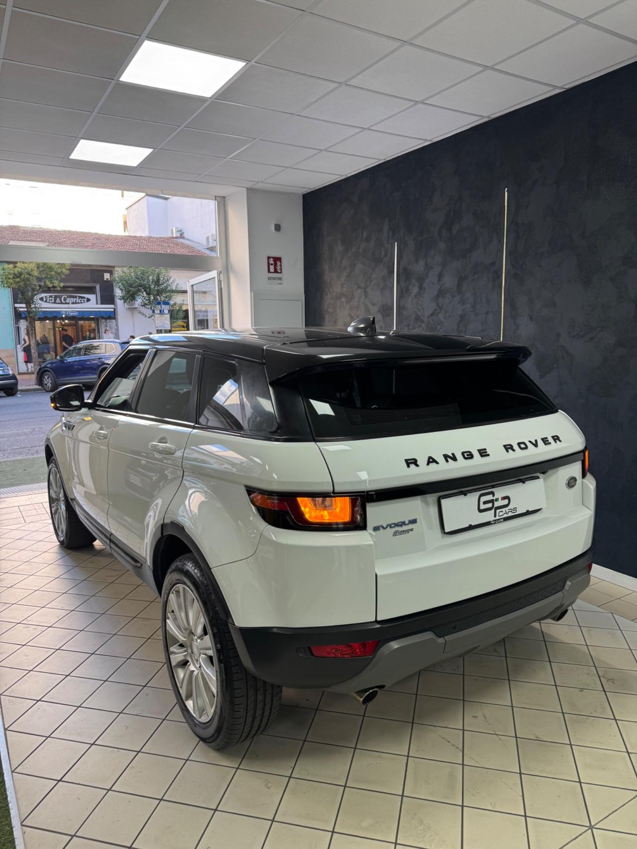 Land Rover Range Evoque 2.0 TD4 150 CV 5p. SE Dynamic