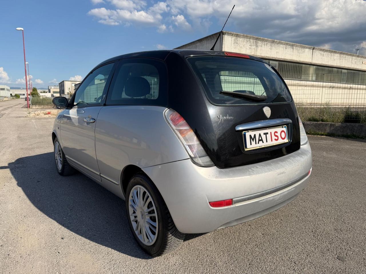 Lancia Ypsilon MODAMILANO 150000 KM