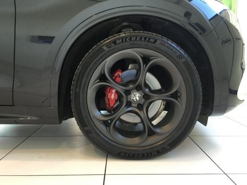 Alfa Romeo Stelvio 2.2 TD 210 CV Veloce AT8 Q4 MY24