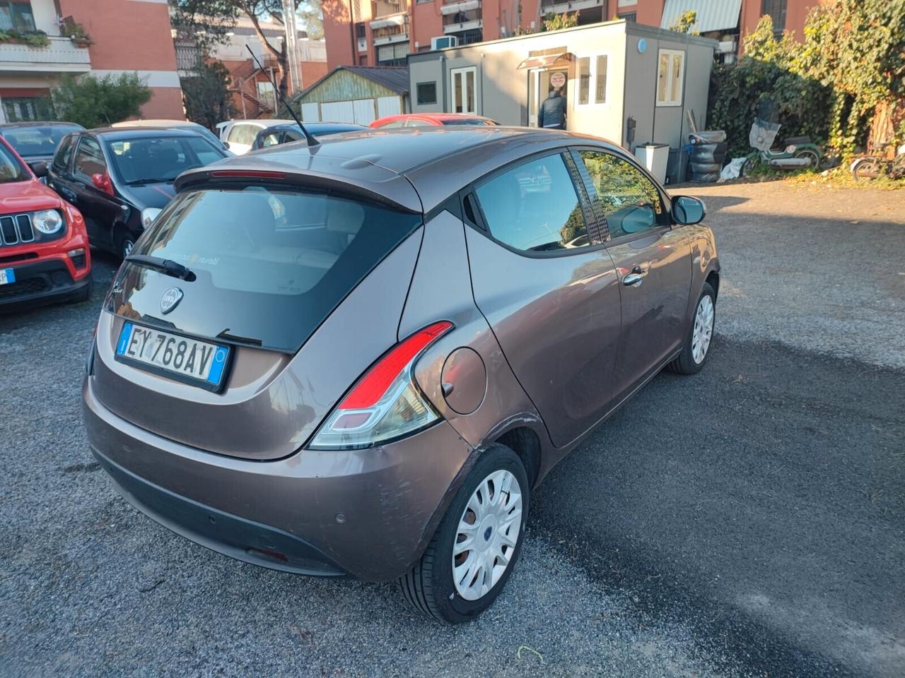 Lancia Ypsilon 1.2 Elle ***NEOPATENTATI***