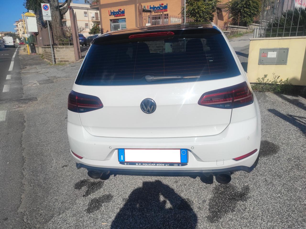 Volkswagen Golf 1.6 TDI 5p. Highline BlueMotion Technology
