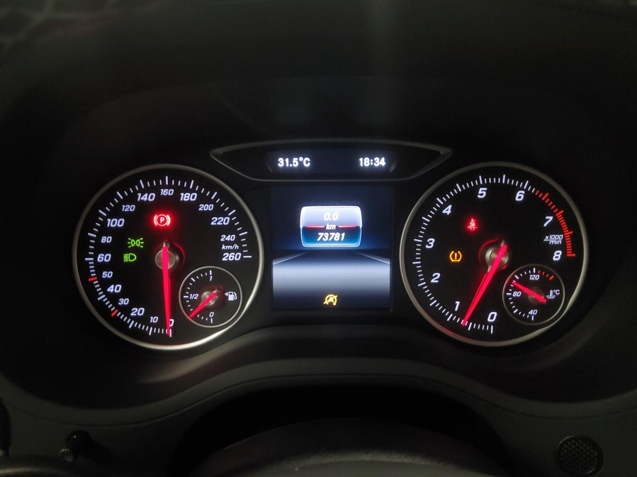 Mercedes-benz B 180 Premium