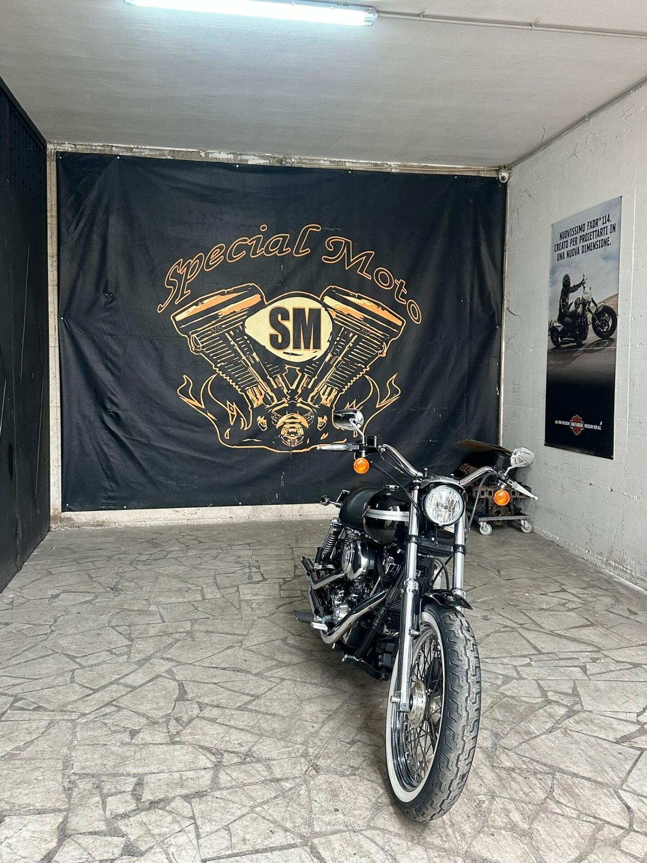 Harley-davidson Dyna Low Rider Centesimo Anniversario (100TH ANNIVERSARY).