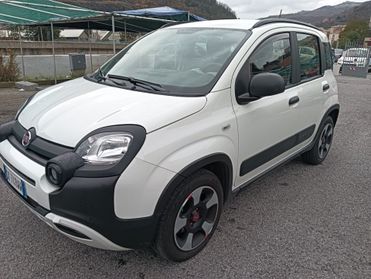 Fiat Panda Cross 1.0 FireFly S&S Hybrid