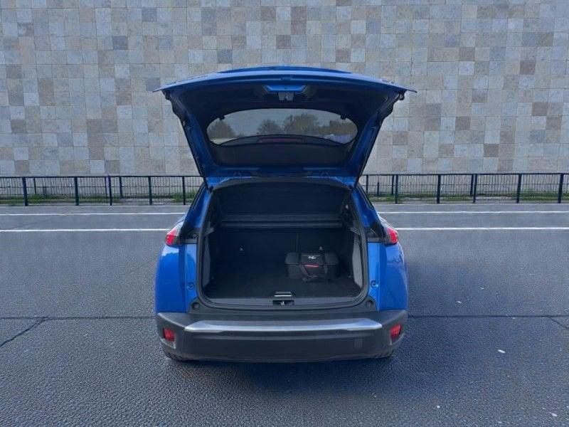 Peugeot e-2008 e 100kW GT
