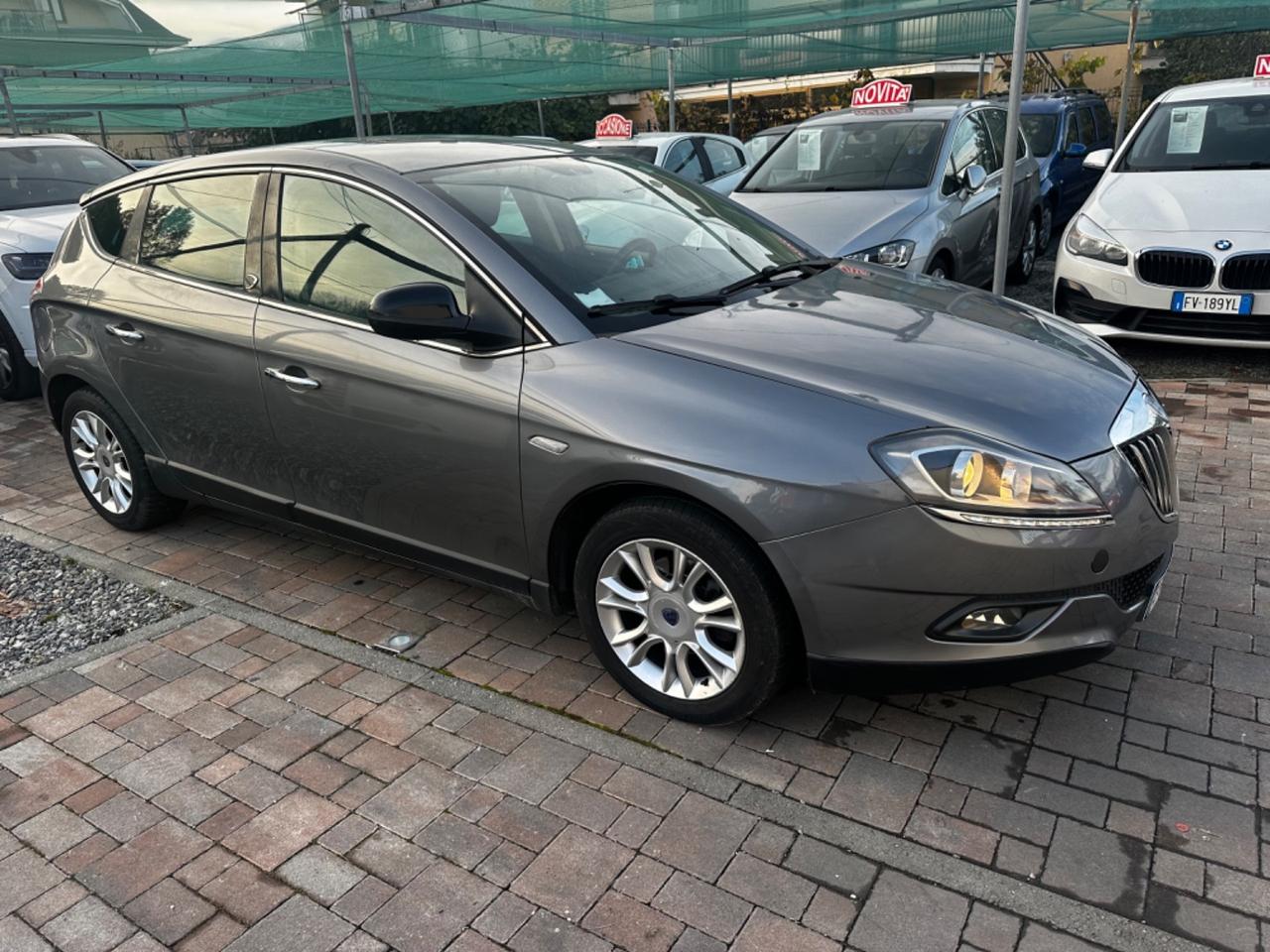 Lancia Delta 1.4 T-Jet 120 CV Argento