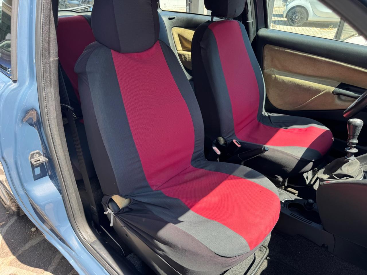 Lancia Ypsilon 1.4 16V Platino