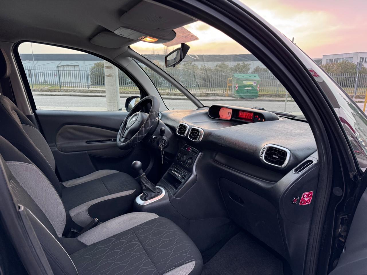 Citroen C3 Picasso C3 Picasso 1.4 VTi 95 Seduction METANO